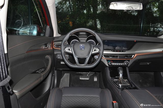 2019款逸动XT 1.6L主动锐潮型GDI国VI
