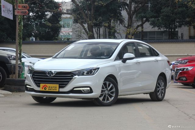 2018款北汽绅宝D50 1.5L CVT崇高智驾版