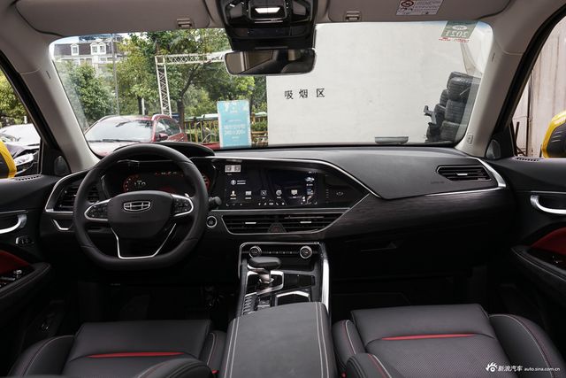 2019款吉利星越2.0T 自动驭星者350T