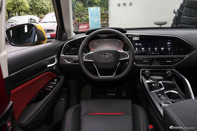 2019款吉利星越2.0T 自动驭星者350T