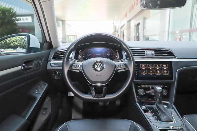 2019款凌渡1.4T DSG豪华版280TSI国V