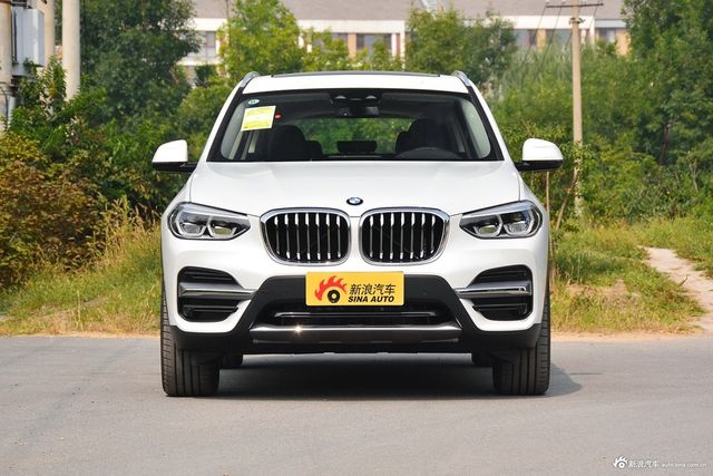 2020款宝马X3 xDrive25i 豪华套装