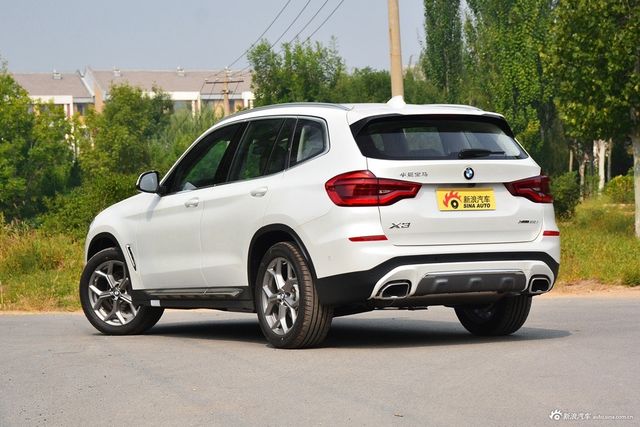 2020款宝马X3 xDrive25i 豪华套装