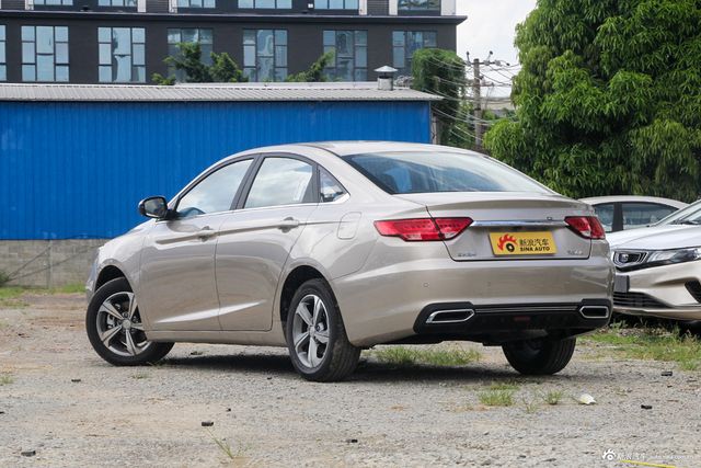 2019款吉利帝豪GL 1.8L手动精英智享型