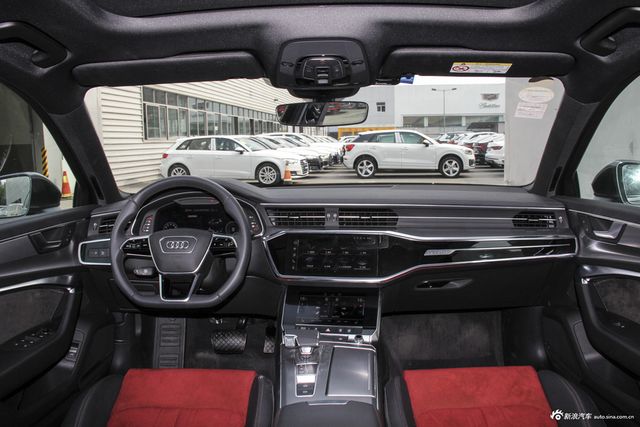 2019款奥迪A6L 2.0T主动quattro臻选致雅型