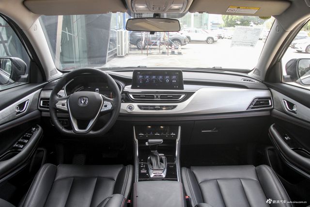 2020款长安CS75 1.5T自动精智型国VI