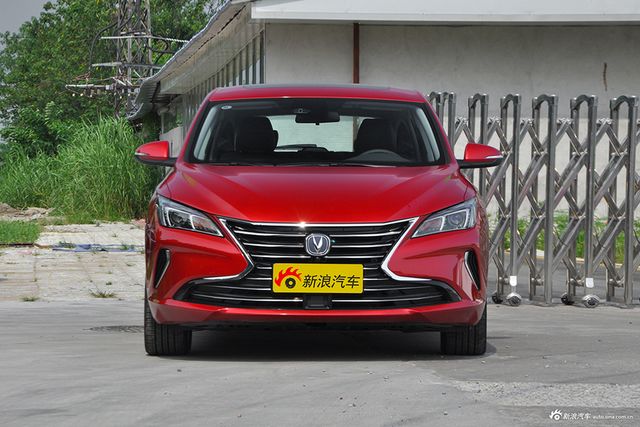 2019款逸动XT 1.6L主动锐潮型GDI国VI
