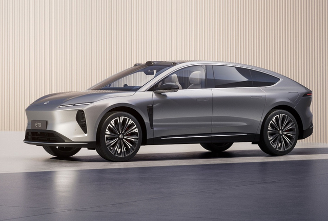 蔚来ET9