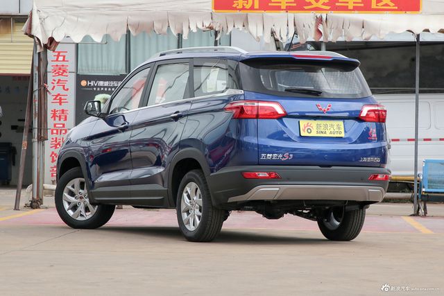 2019款五菱宏光S3 1.5L手动豪华型国VI