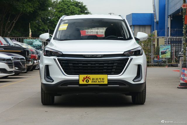 2019款BEIJING-X3 1.5L主动光彩版