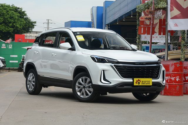 2019款BEIJING-X3 1.5L主动色泽版