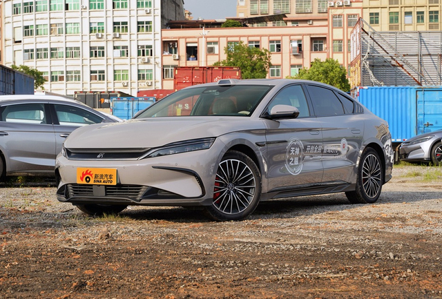 比亚迪汉EV
