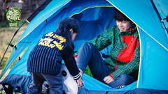 董力带娃漂亮女儿秒变小“乞丐”