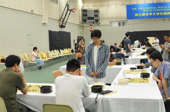 大学生围棋赛指导棋现场