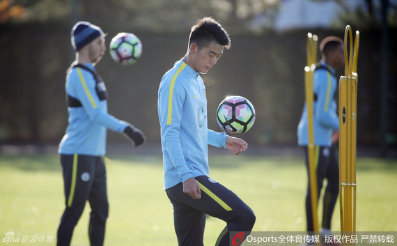 恒大新星试训曼城获好评 或复制董方卓开启留