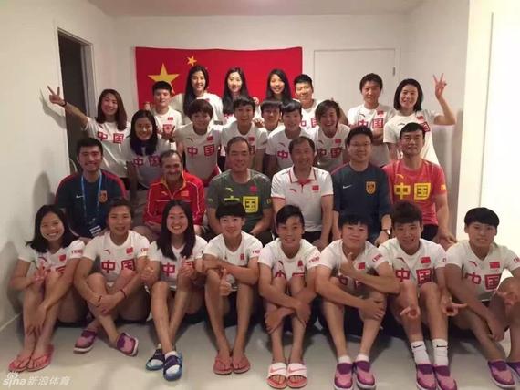 中国女足踏上里约奥运会征程