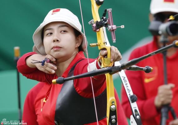 中国女子射箭队负于意大利