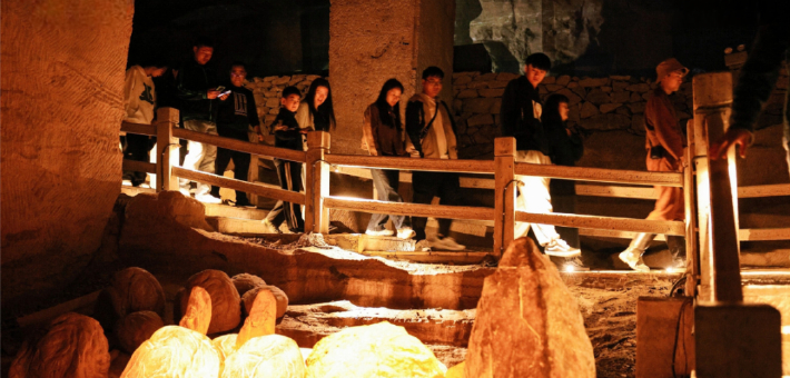 秋假“洞”心计划：煮茶品咖尝徽味，共赏秘境秋芳~