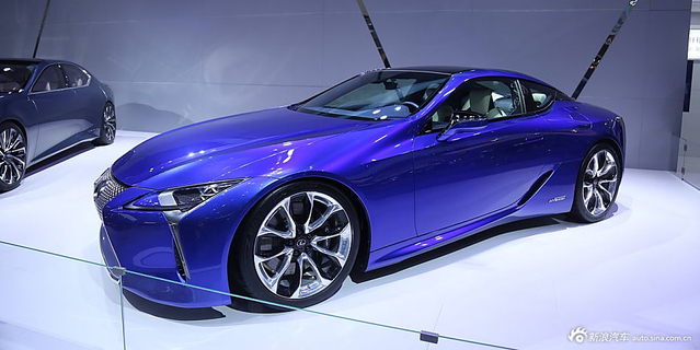 LC500h