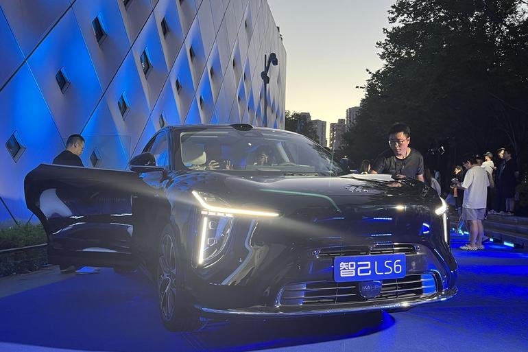 新一代智己LS6预售价20.99万起 首搭“恒星”超级增程
