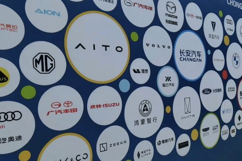 逛展买车换车“热情”跟温度一样高
