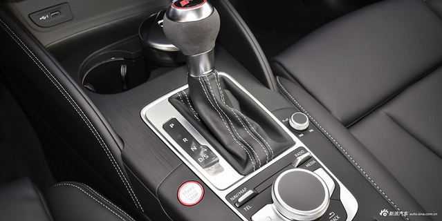 实拍|新款奥迪RS3 超级疯狂的钢炮