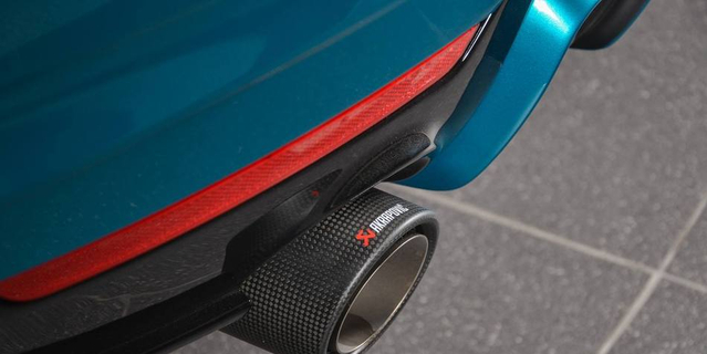 宝马440i定制版官图 标配Akrapovic排气