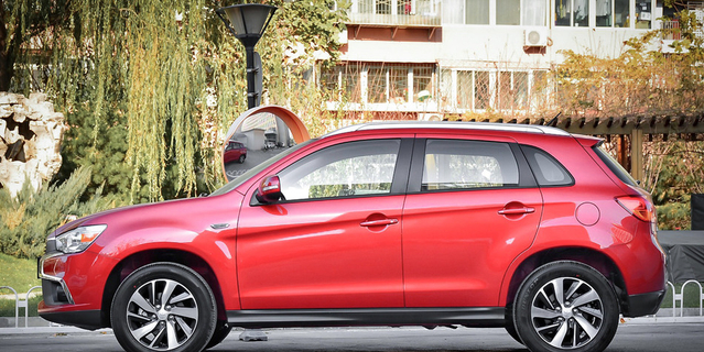 实拍广汽三菱新劲炫ASX 价格低面子够