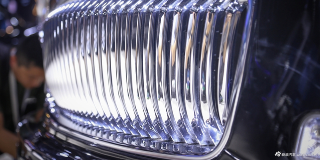 成都车展高清实拍红旗L5 只能在车展遇见你