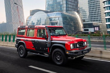 英力士汽车入华1周年 红魔限量版正式发布