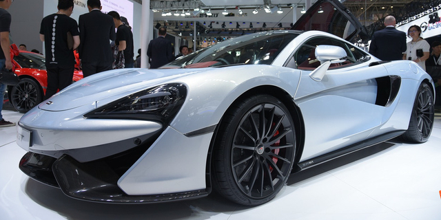 迈凯伦570GT与570S造型设计保持一致，但在细节有所调整。