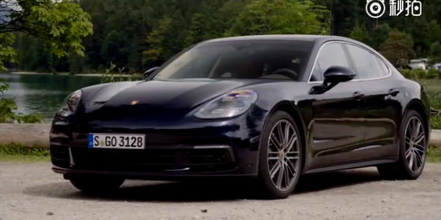 Panamera的轮廓线条和车身比例与旧款车型相比更能体现保时捷的特色。