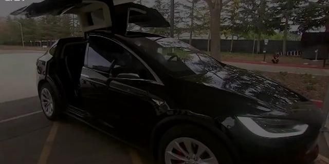 特斯拉Model X评测，百公里加速超911
