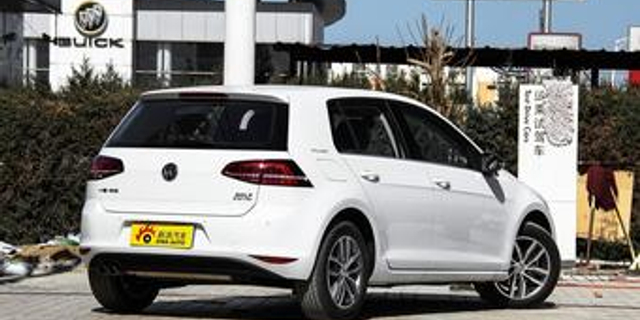 2017款高尔夫1.4T自动豪华百万辆纪念版230TSI