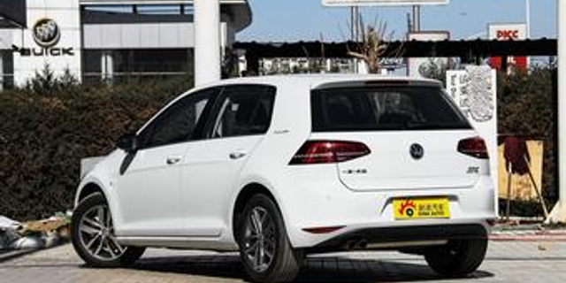 2017款高尔夫1.4T自动豪华百万辆纪念版230TSI