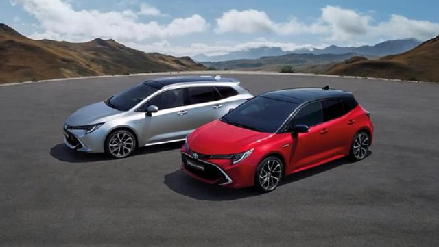 2019款 丰田 两厢版卡罗拉&卡罗拉运动旅行车。