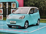 体验宏光MINIEV四门版