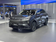 成都车展东风风神L8正式上市