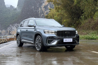 不玩虚的只拼体验 试驾星越L全新东方曜