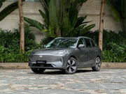 家用SUV王炸 试驾吉利银河E5