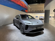 蔚来ET9及firefly萤火虫亮相