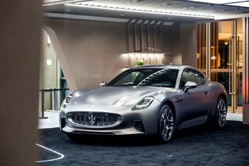  Adhering to the electrification strategy of Folgore, Maserati pure electric dual car appeared in Shanghai