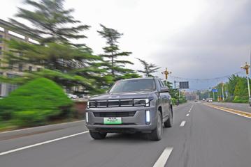 试驾北京汽车北京60雷霆 越野城市两不误