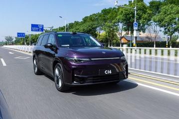 舒适、智能、续航均有升级 试驾2026款零跑C16