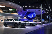 成都车展：鸿蒙智行多款新车