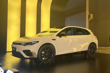 预售价10.58-13.18万元 零跑Lafa5开启预售