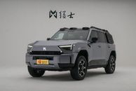 年轻化设计+HUAWEI ADS 4 静态实拍猛士817