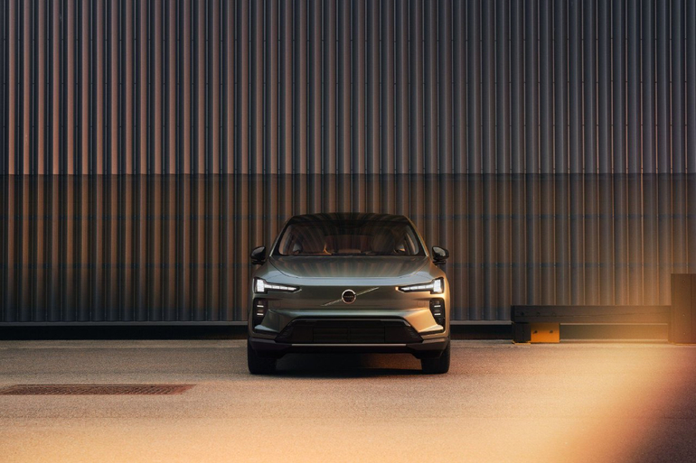 最大续航里程可达810km 沃尔沃EX60全球首秀