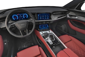 2024款奥迪Q6 45 TFSI quattro 黑武士版