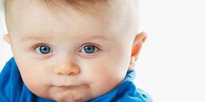 宝宝吐口水怎么回事